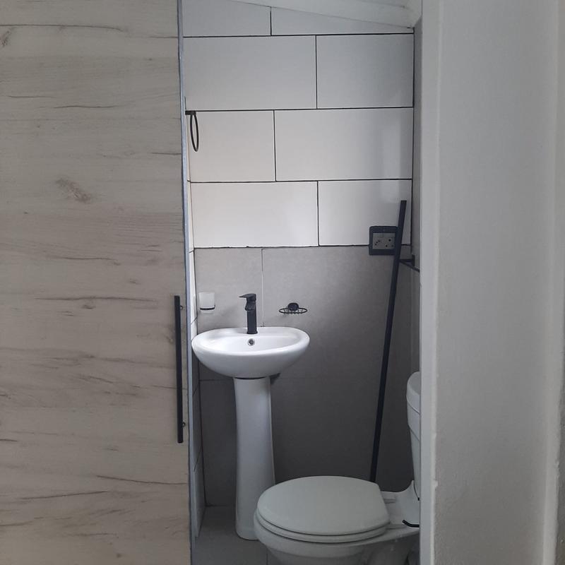 6 Bedroom Property for Sale in Ravensmead Western Cape